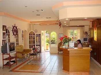 Bintzan Otel Gastouri (Corfu)